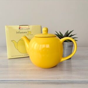 NWT Maxwell & Williams Infusions Ceramic Lemon Teapot With Infuser